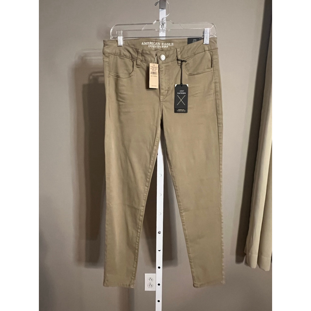 Women's American Eagle Outfitters Khaki Sateen Skinny Pants Size 10 Short